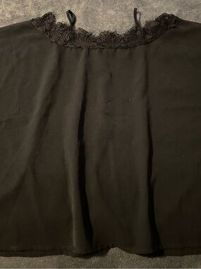 SHEIN Black Branded Size Tag Detail